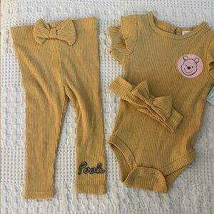 Disney Baby Ribbed Winnie the Pooh Outfit